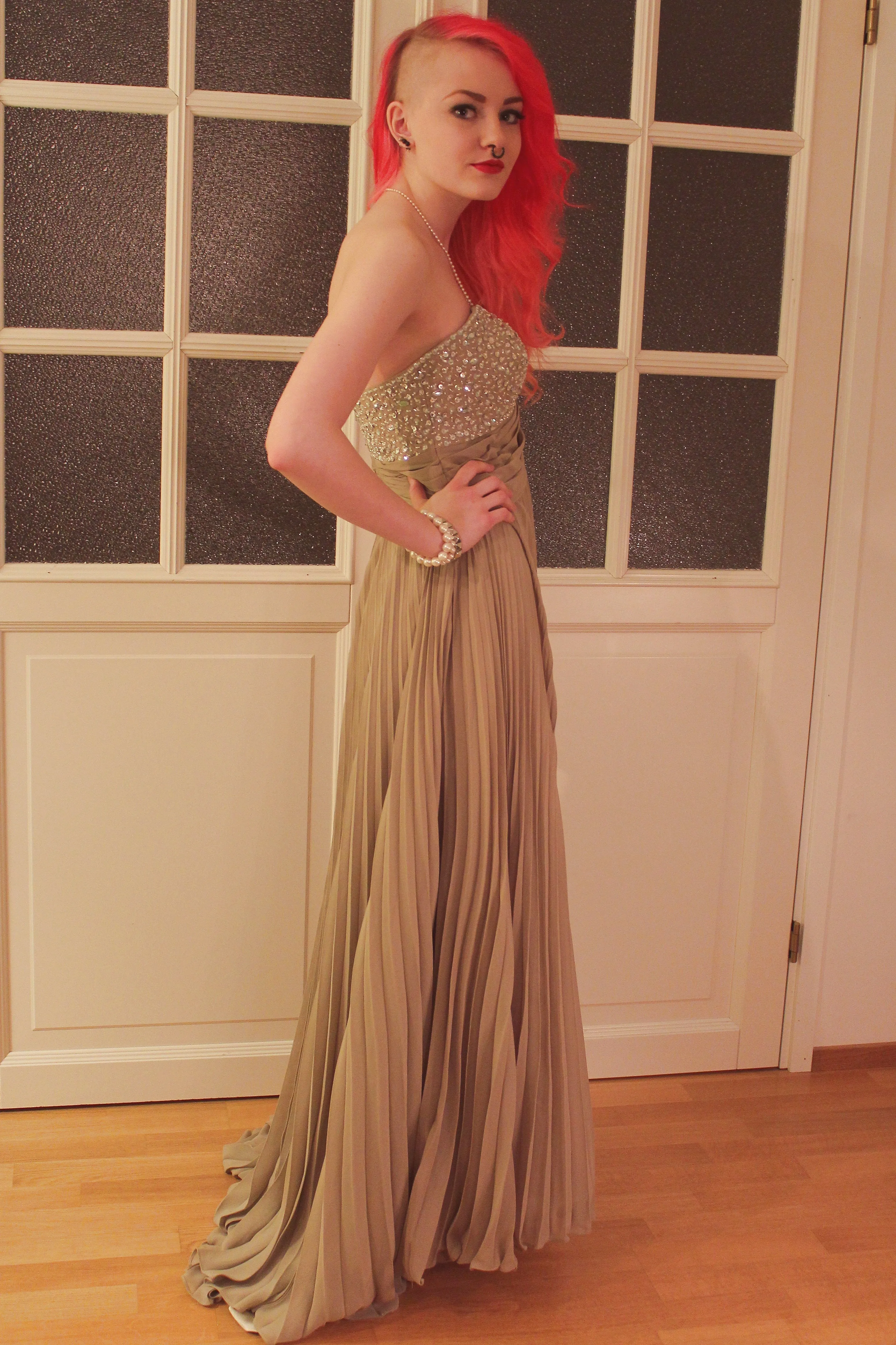 A-line Sweetheart Floor Length Chiffon Rhinestone Backless Prom Dress