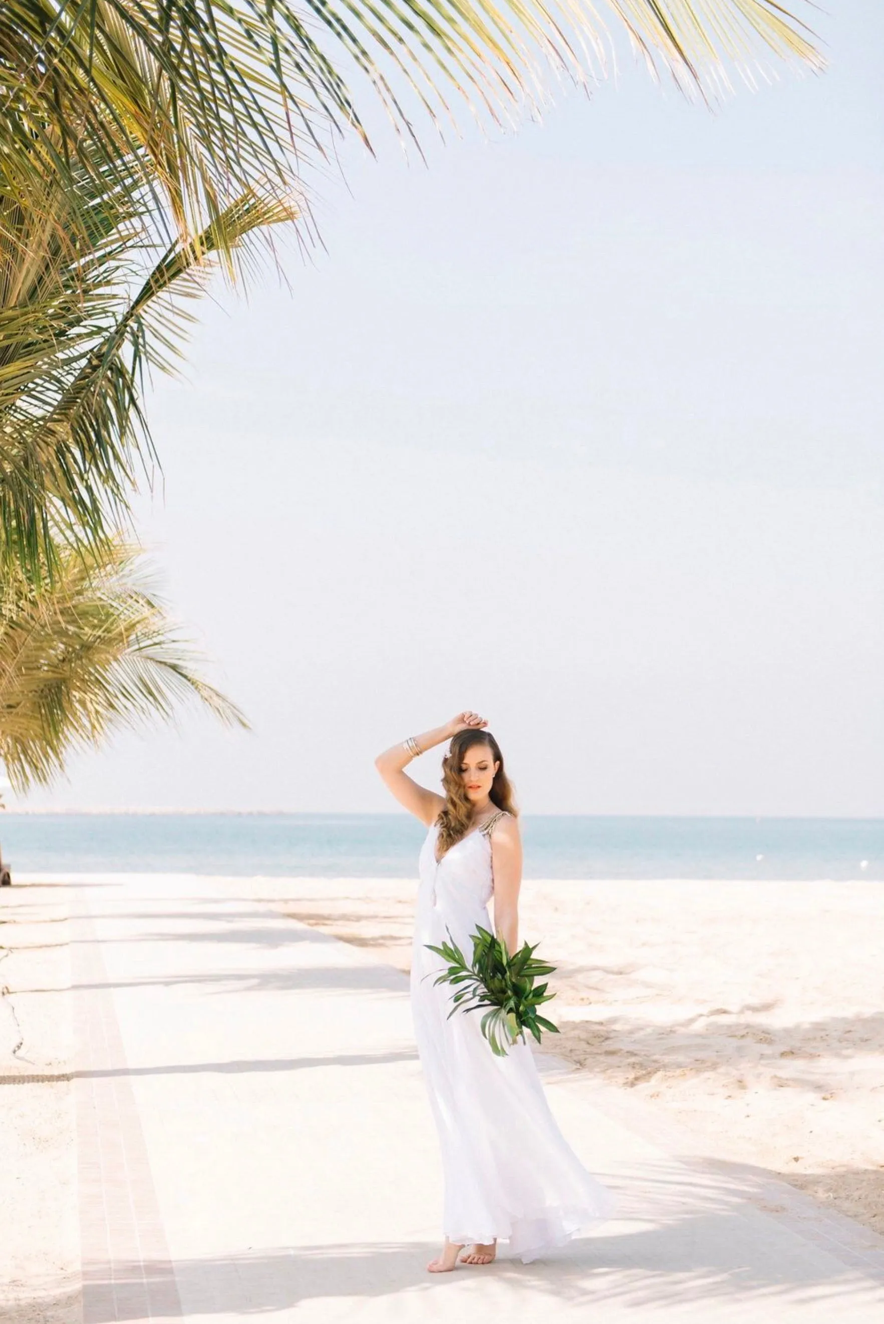 Cali dress in white