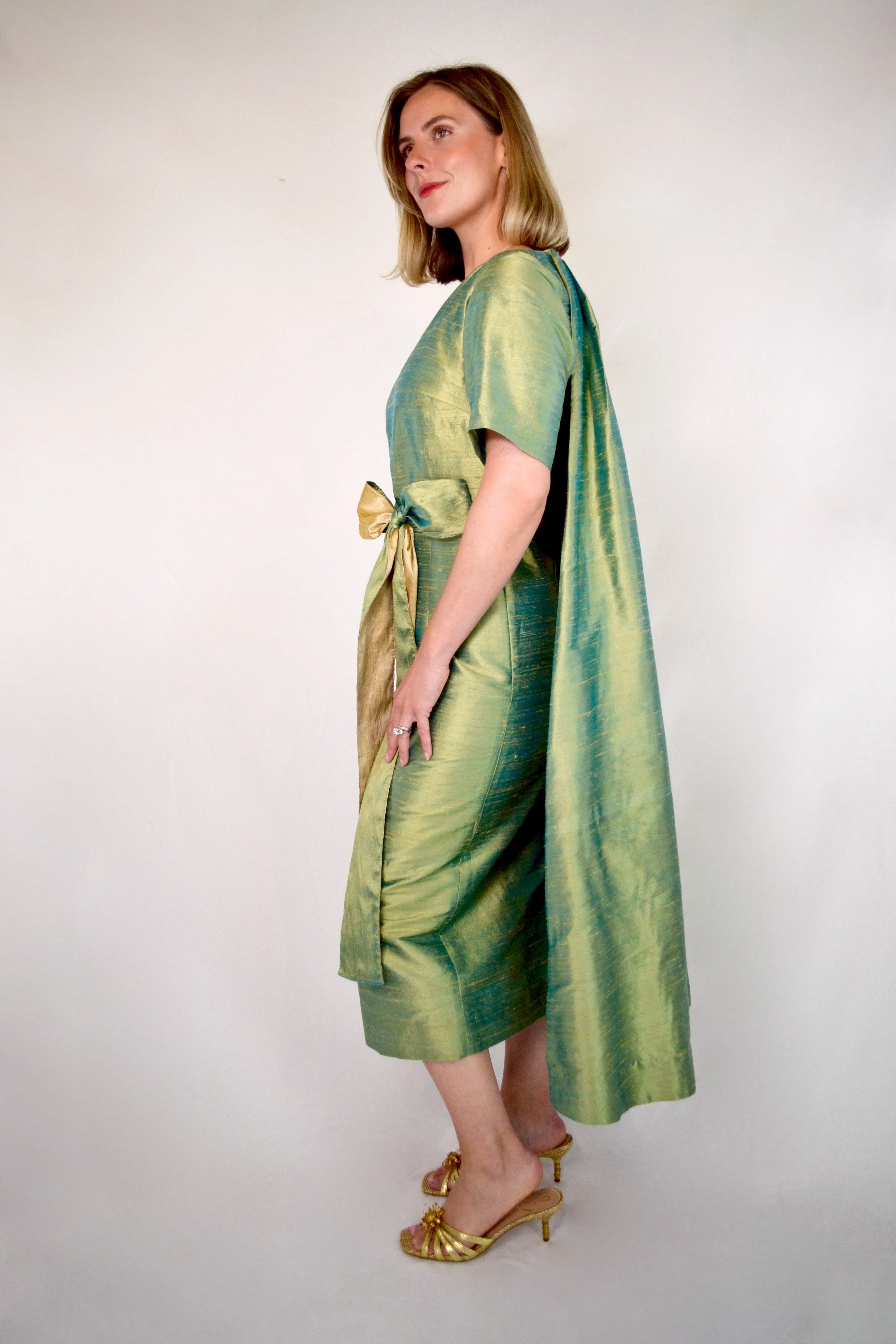 Detachable Cape- 7 Colors