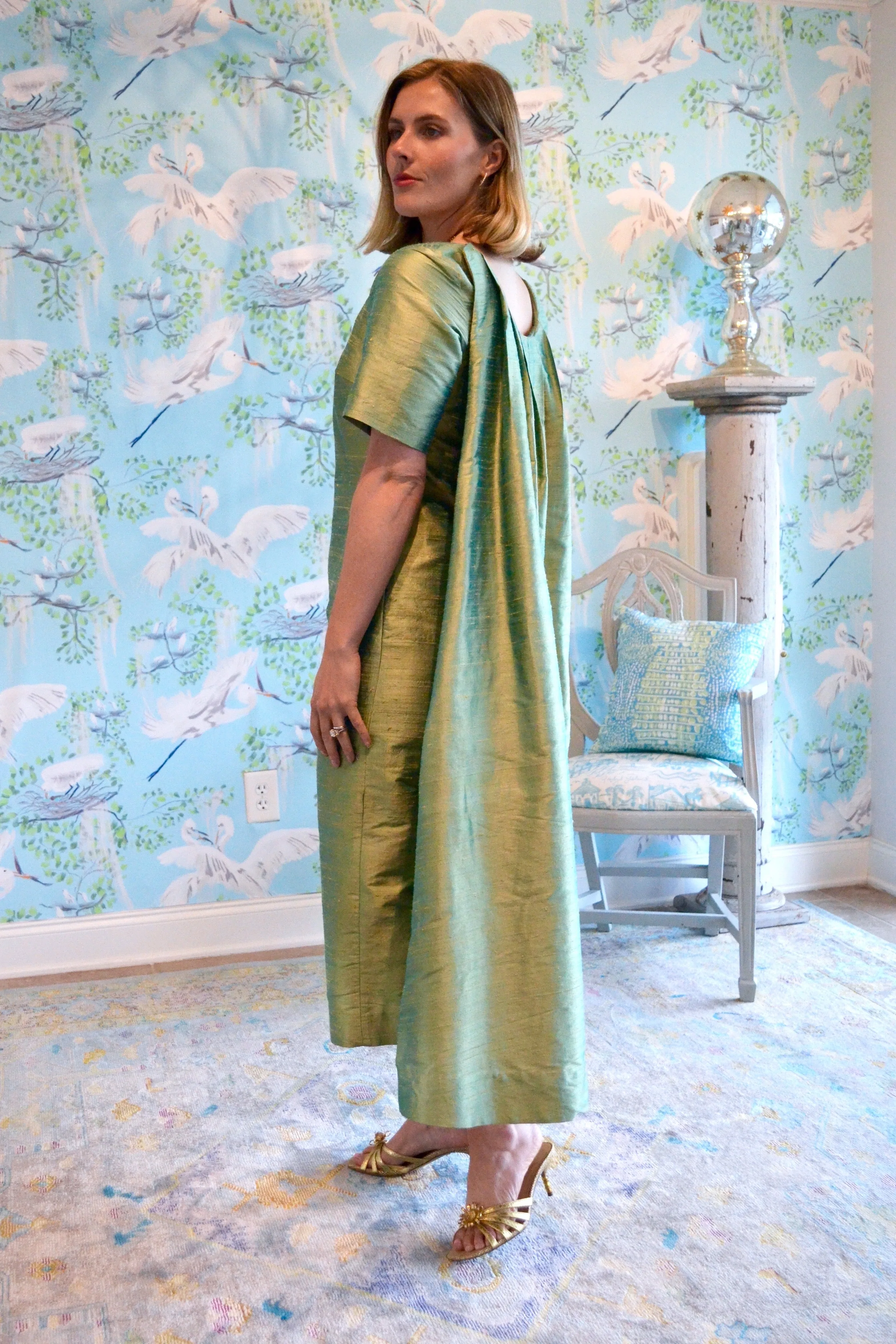 Detachable Cape- 7 Colors