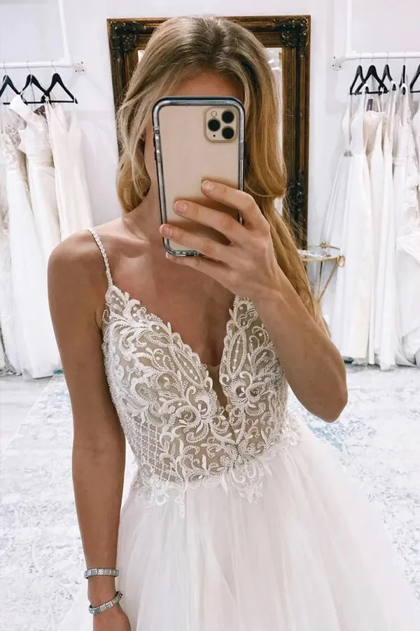 Ivory Tulle A-line Backless Spaghetti Straps Wedding Dresses With Lace, MW1078