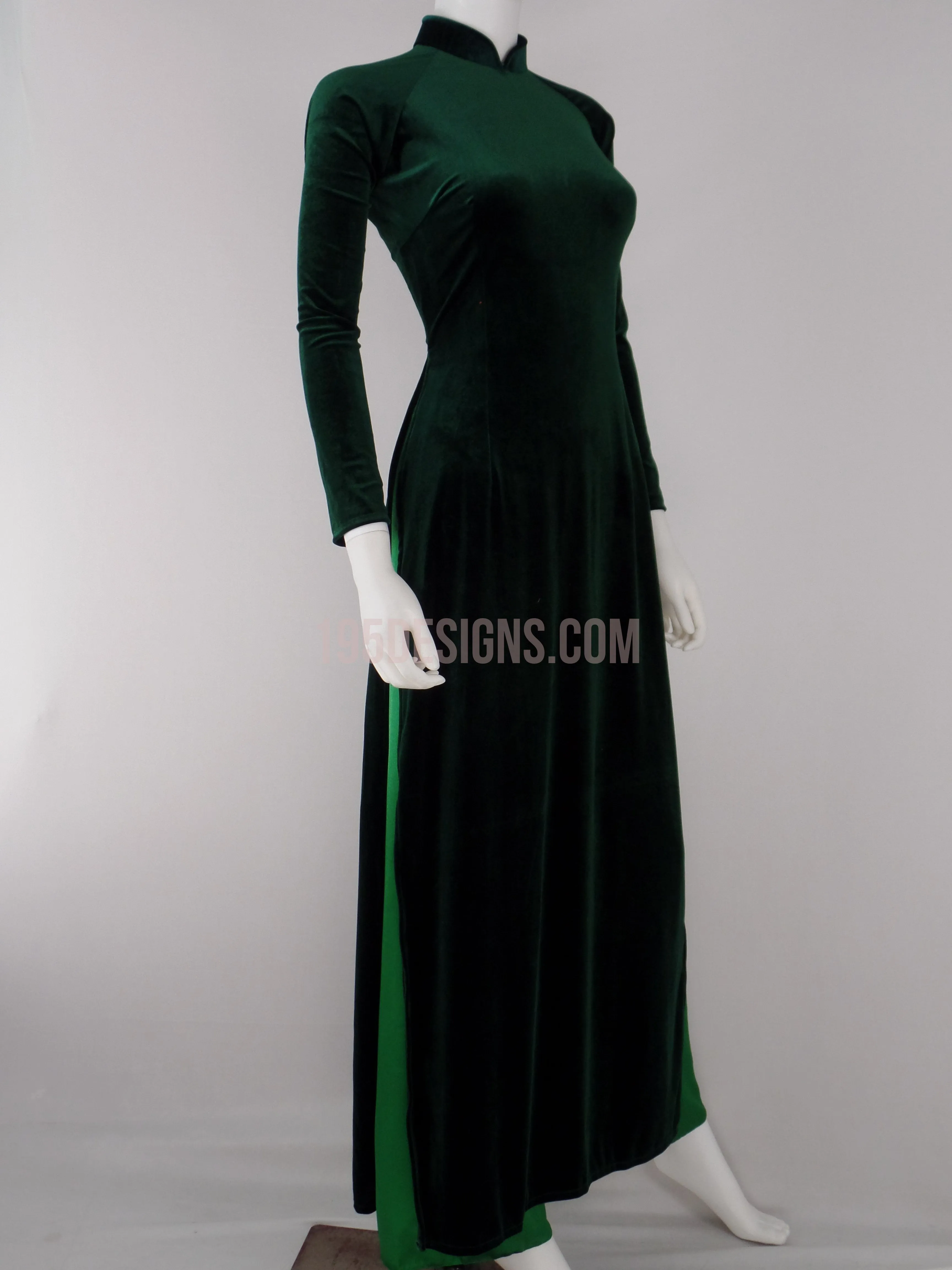 Áo dài nhung xanh lá trơn - Green Ao DAi Velvet