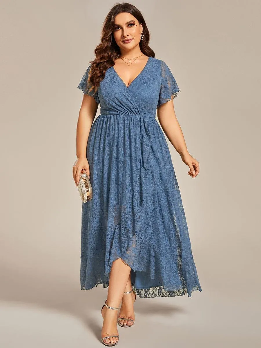 Robe de mère de la mariée formelle plissée à col en V et à volants en dentelle