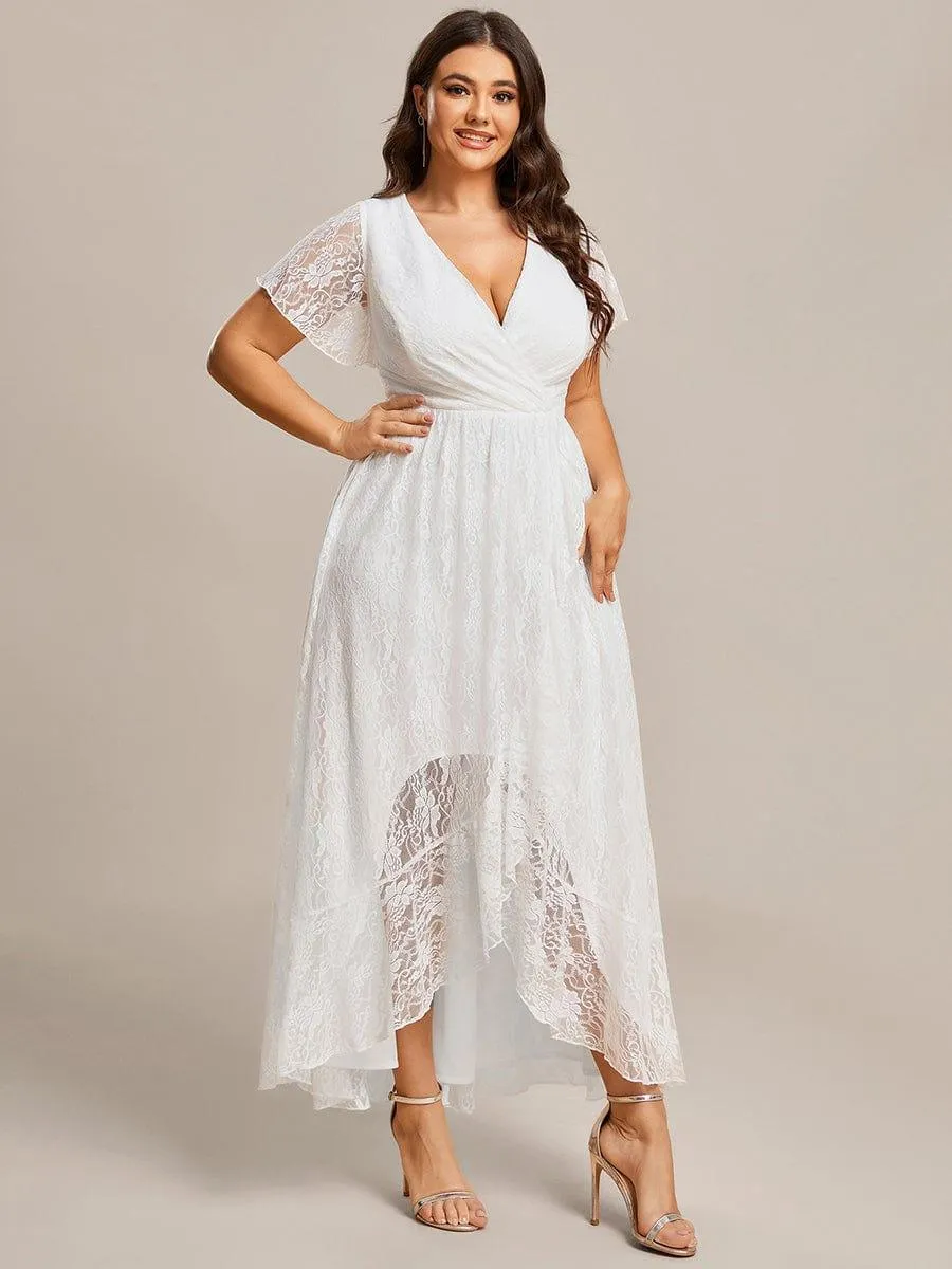 Robe de mère de la mariée formelle plissée à col en V et à volants en dentelle