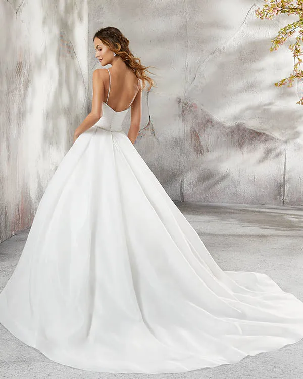 Sexy 2018 Wedding Dresses Spaghetti Straps Organza Ball Gown Simple Bridal Wedding Gowns with Belt Beaded