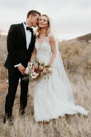 Sheath V-neck Beaded Lace Wedding Dresses, Backless Wedding Gowns, SW518